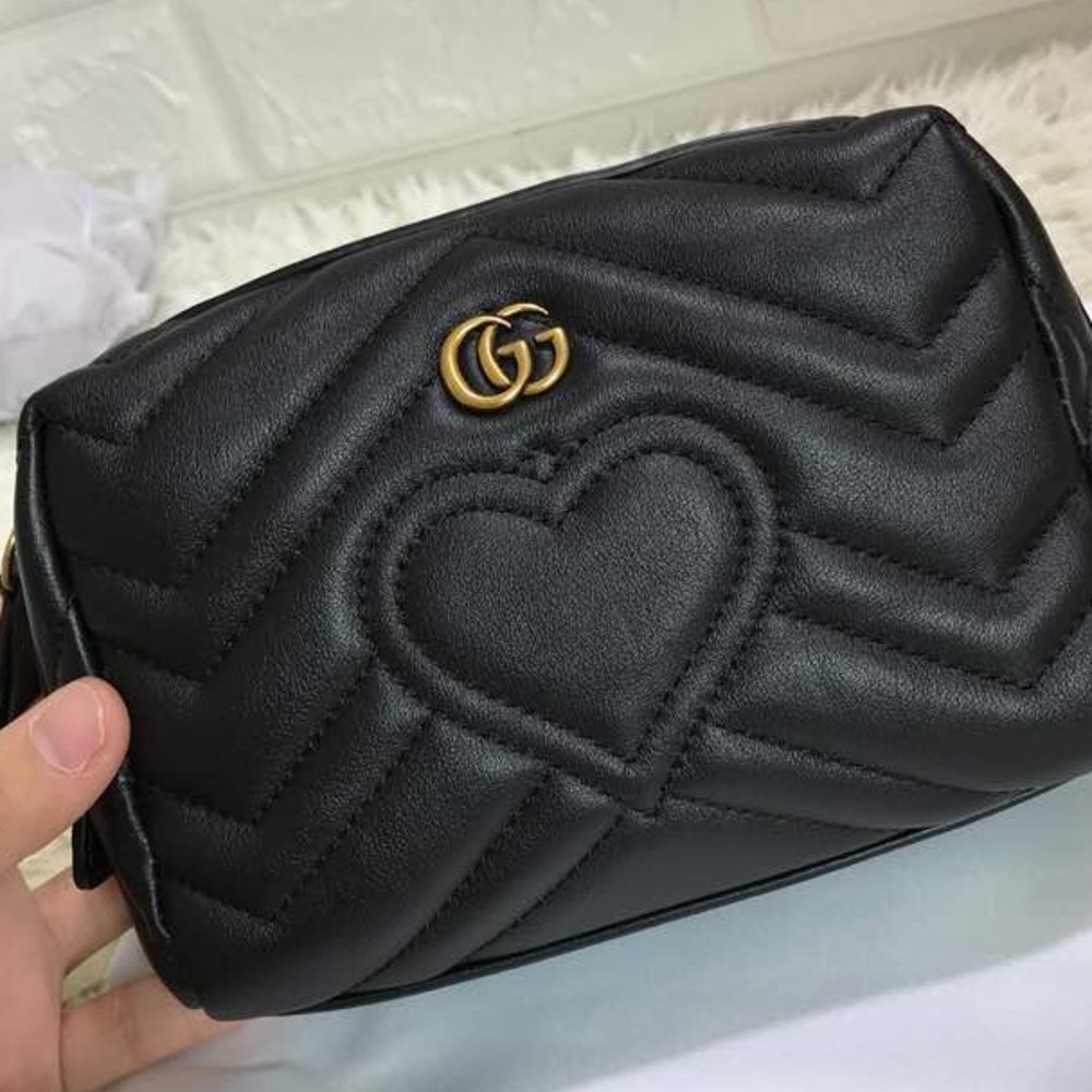 Gucci GG Marmont cosmetic case